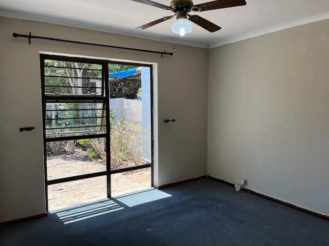 2 Bedroom Property for Sale in Table View Western Cape